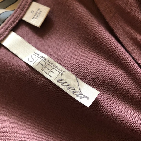 GUC NEW YORK & COMPANY STREET WEAR TANK W/ FRILLS - Picture 6 of 8